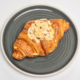 Almond croissant